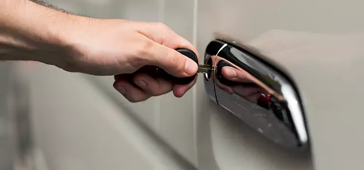 Why Choose Our Auto Locksmith Team in Sanger, CA?